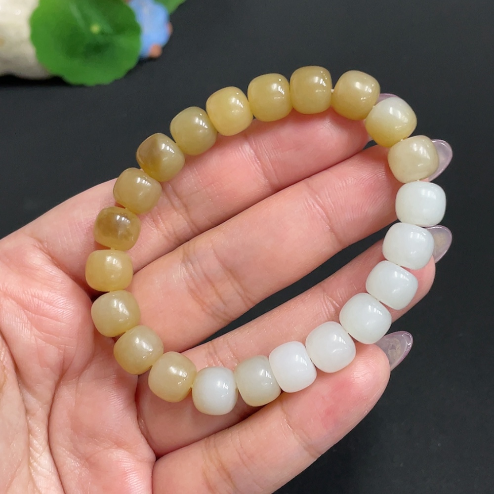 H33900674 Hetian Jade Bracelet, Approx. 8.7mm Beads, Total Weight Approx. 25.9g