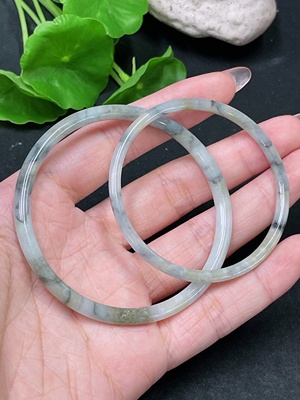 F34983451 Jadeite Round Bangle Sell as a Lot Size 50.8/58.3