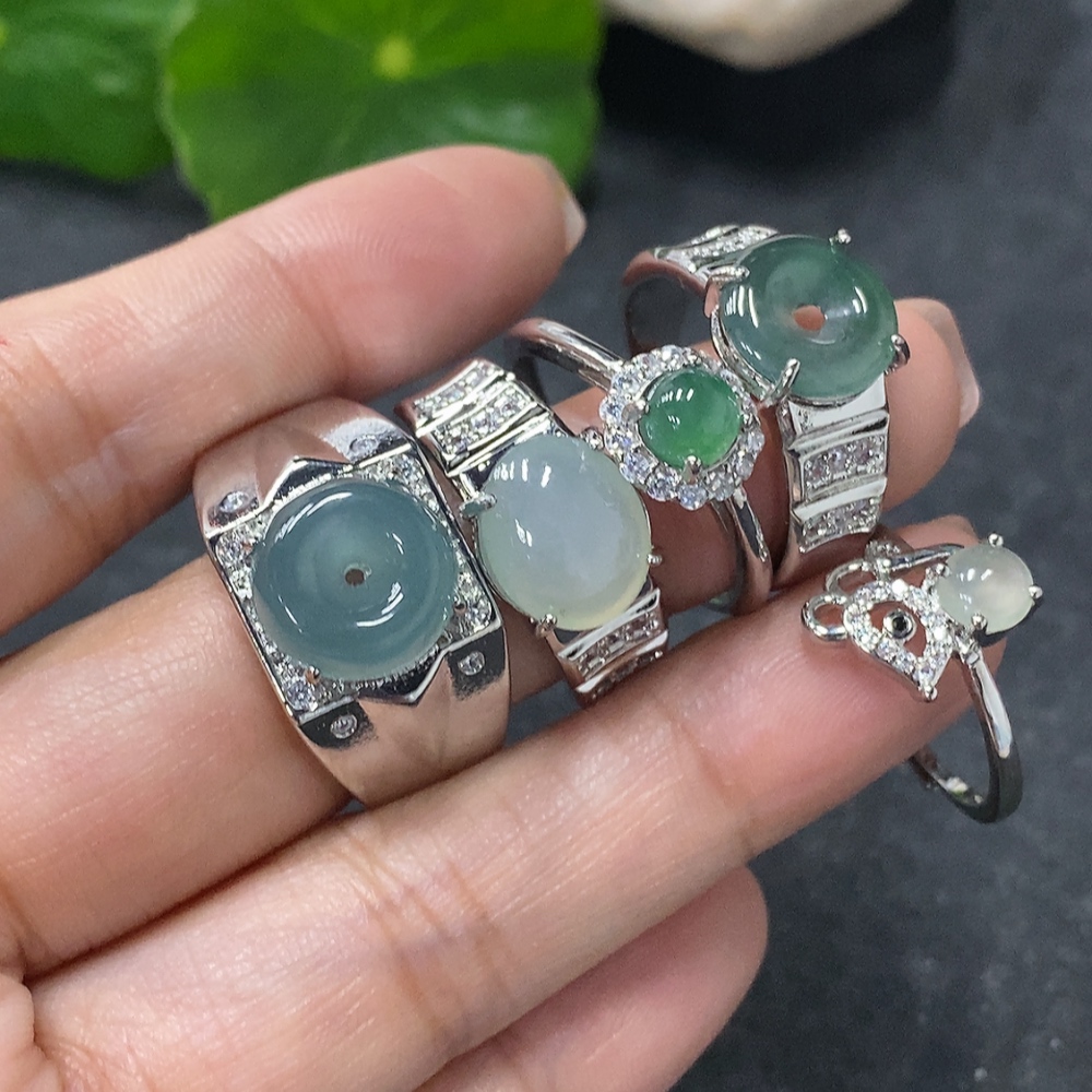 F34031110 Jadeite Cabochon Ring Non-Gold Setting Adjustable Size