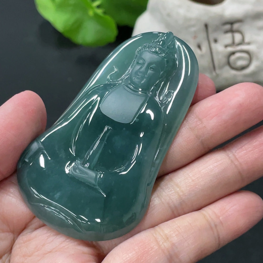 F34019520 Jadeite Guanyin Pendant, Total Weight Approx. 39g