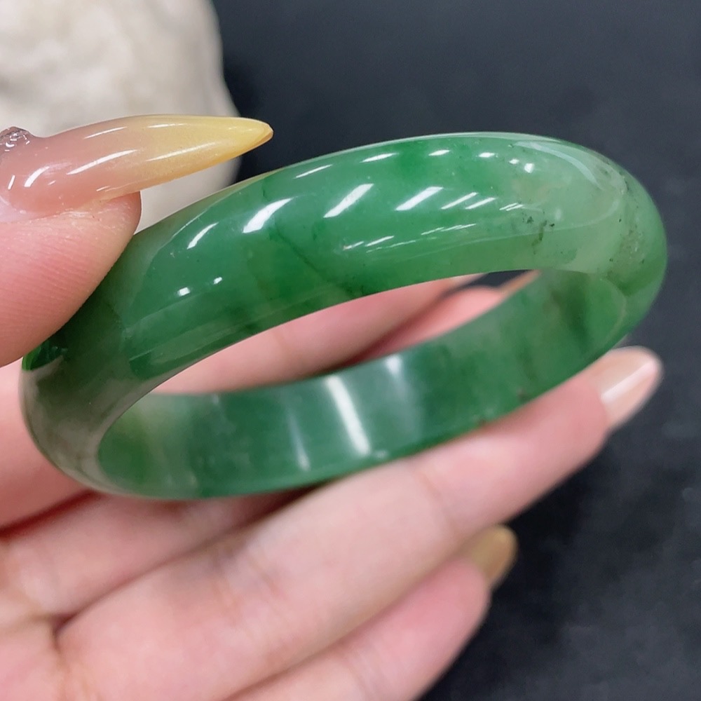 H32705161 African Emerald (Dulong Jade)