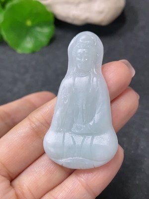 F34042078 翡翠毛货挂件观音 货品总约重13.45g