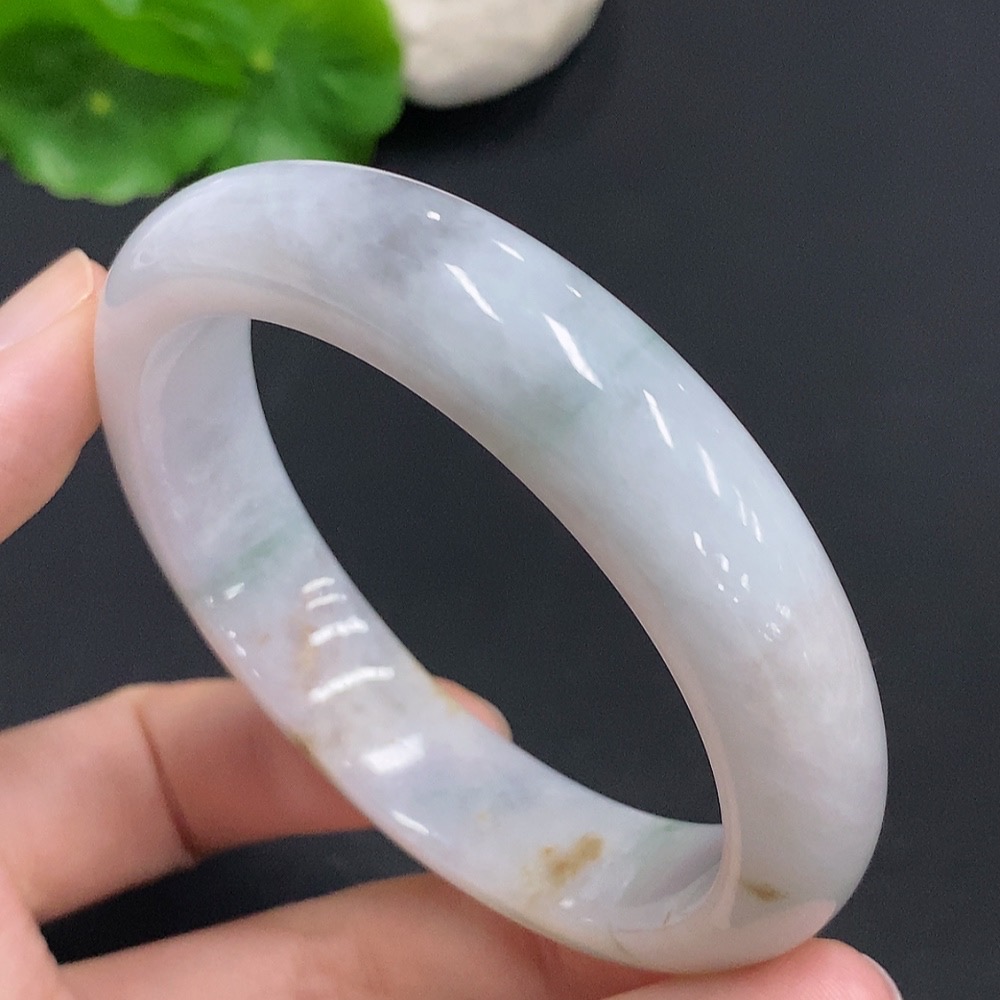 F31625257 Jadeite Regular Bangle, Total Weight Approx. 62g, Inner Diameter 57.5
