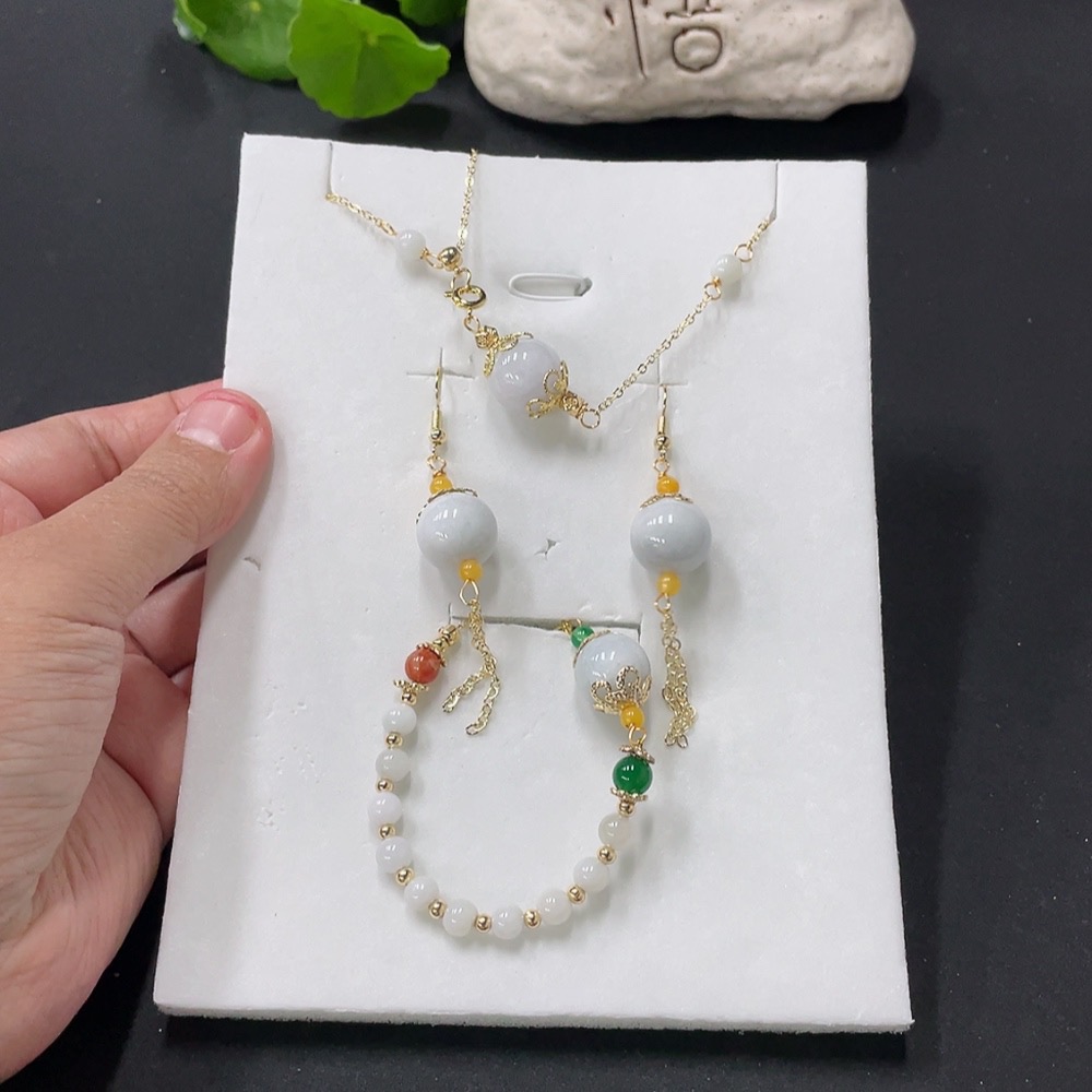 F33876019 Jadeite Single Bead Inlaid Pieces Sell as a Lot Non-Gold Inlaid