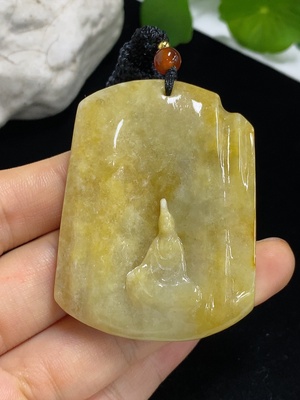 F42977805 翡翠挂件 无相 含绳货品总重约77.5g