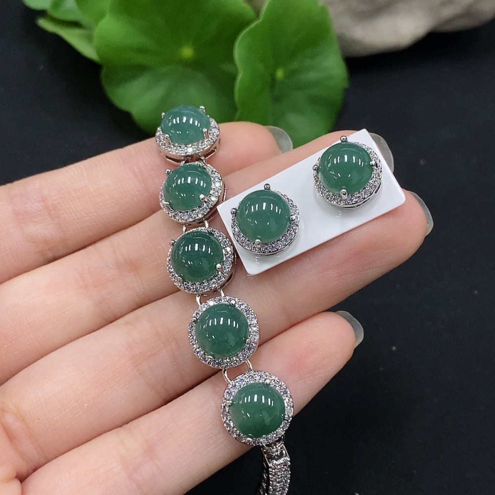F28280306 Jadeite Cabochon Inlay Bracelet / Earrings Non-Gold Setting