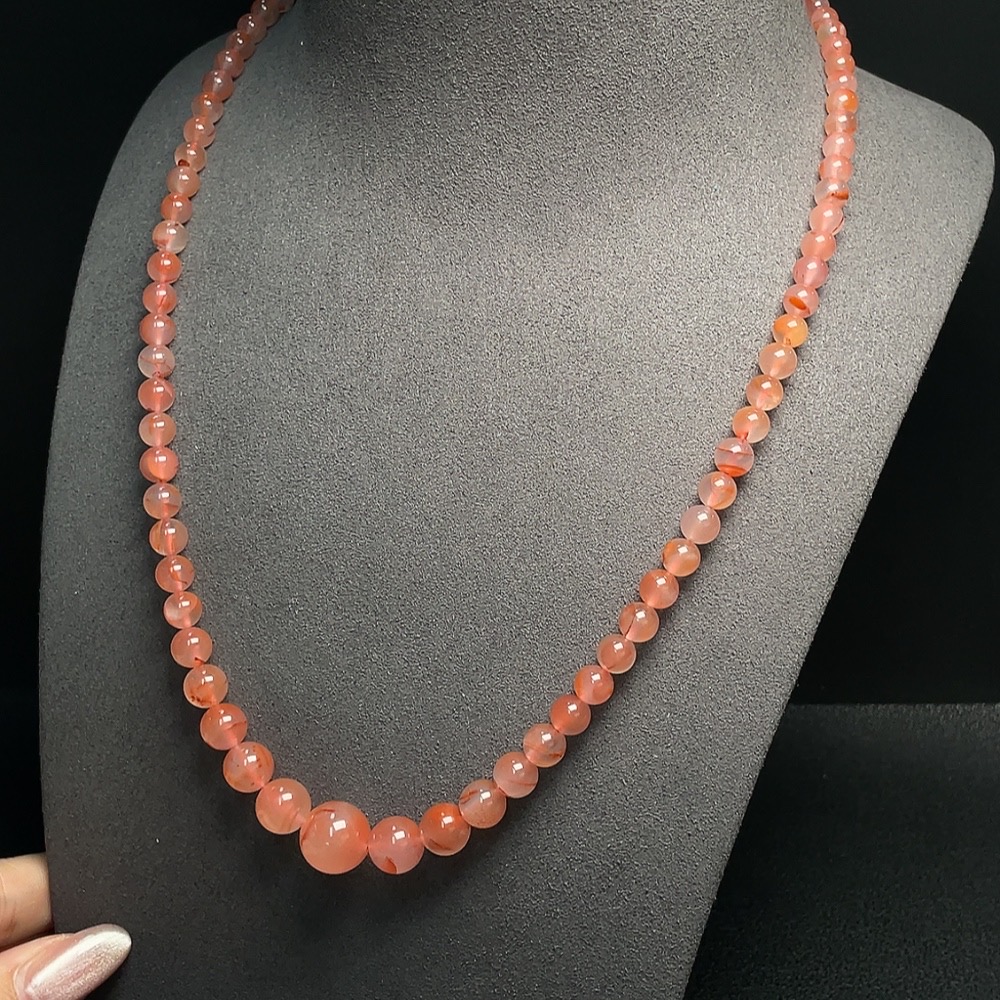 C30511137 South Red Agate Bead Strand Non-Gold Inlaid Approximately 4.1-12.4mm Total Weight About 33.61g Visible Organic Matter