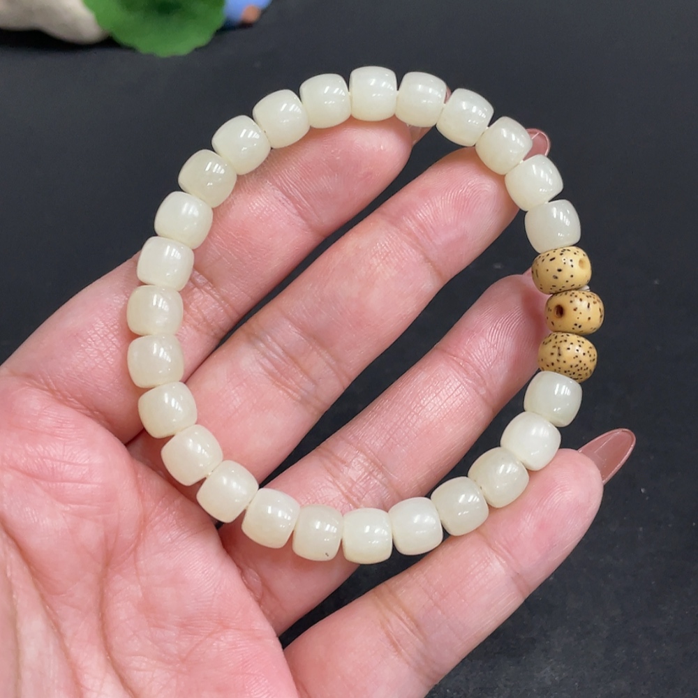 H34054057 Hetian Jade Bracelet Approx. 7.5mm Total Weight About 22.1g