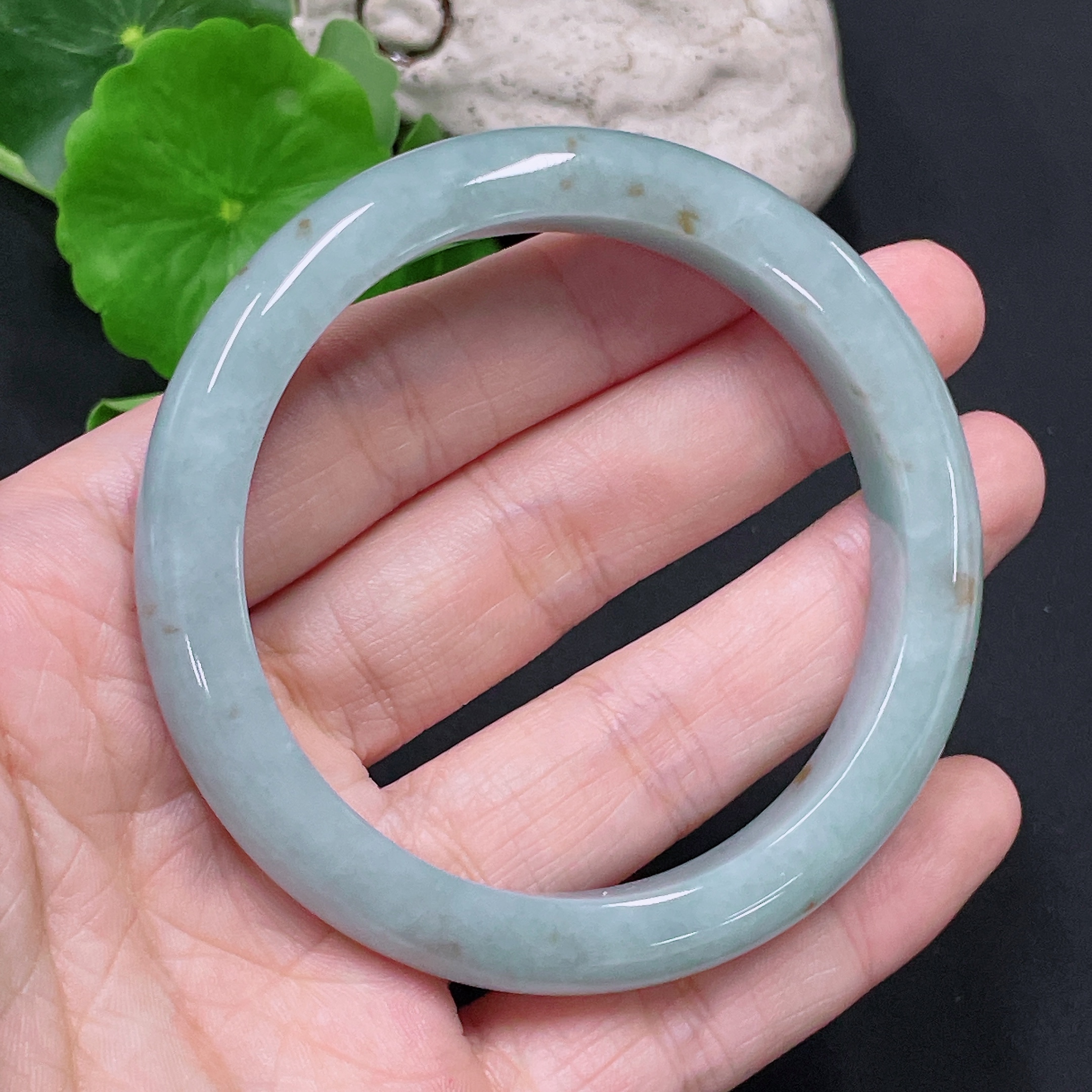 F33865491 Jadeite Round Bangle, Circumference 56.7, Total Weight Approx. 54g