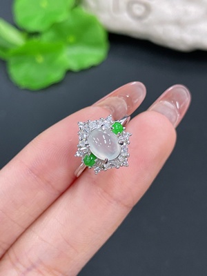 F37422774 翡翠戒指 非金 活口 货品总重约2.51g