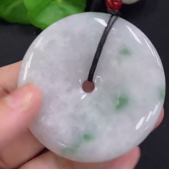 F32701065 JadeitePeace Knot (Total Weight with Cord: Approx. 50.1g)