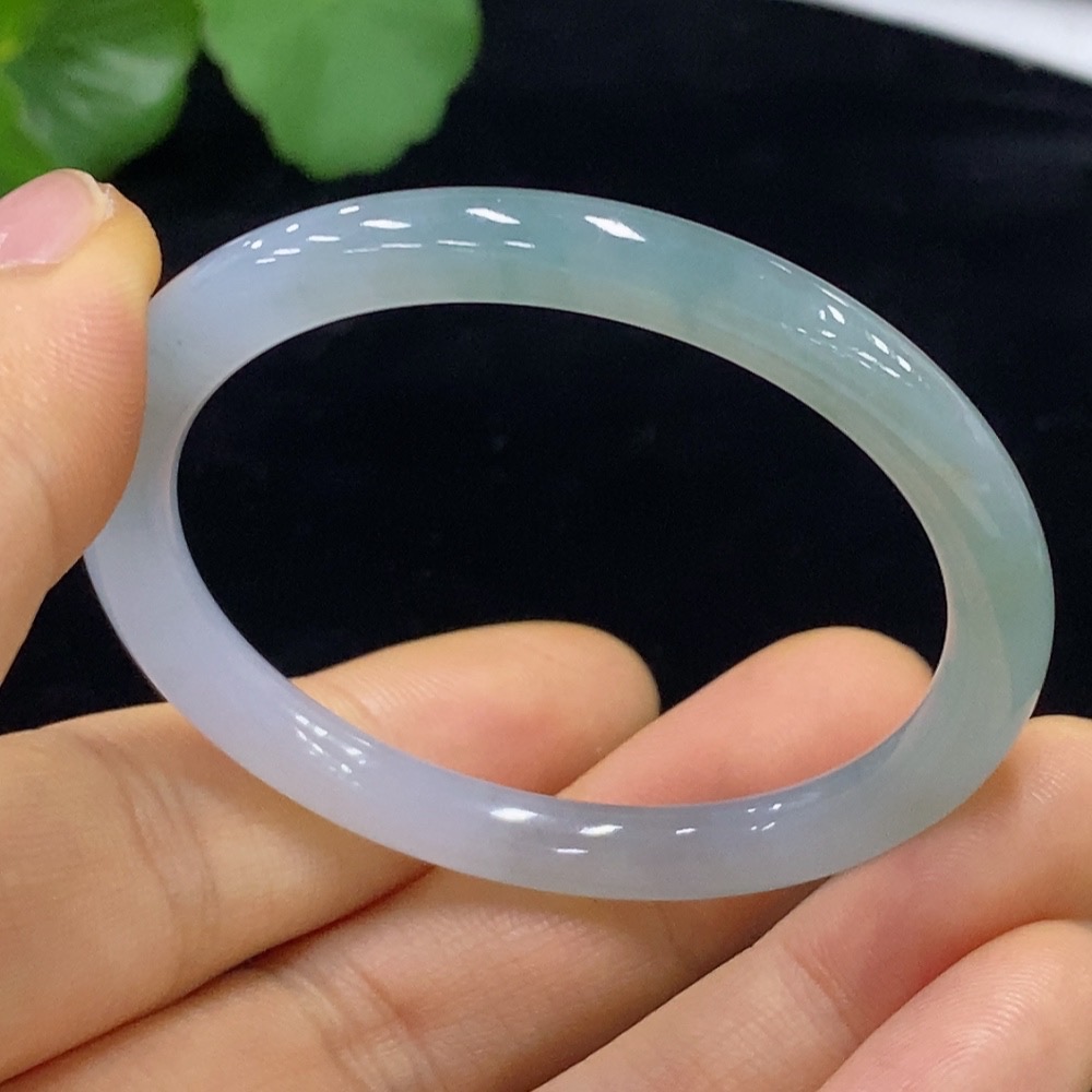 F34975297 Jadeite Round Bangle Size 45 Total Weight Approx. 14.63g