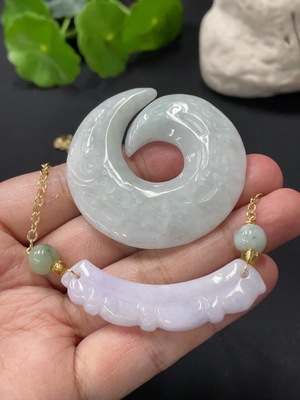 F32739509 Jadeite Inlaid Pendant, Non-Gold Inlay