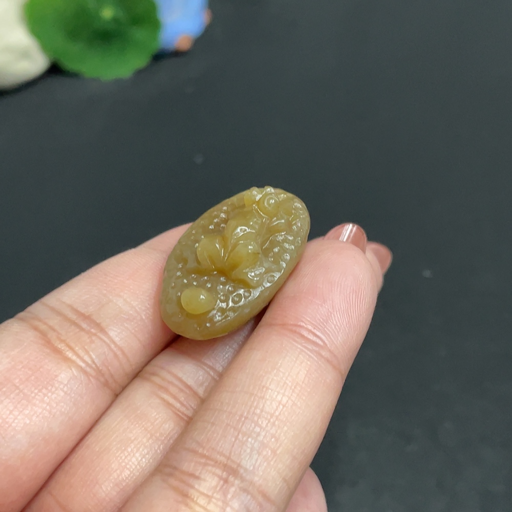 H34011299 Hetian Jade Pendant - Quacking Wealth - Total Weight: Approx. 9.7g