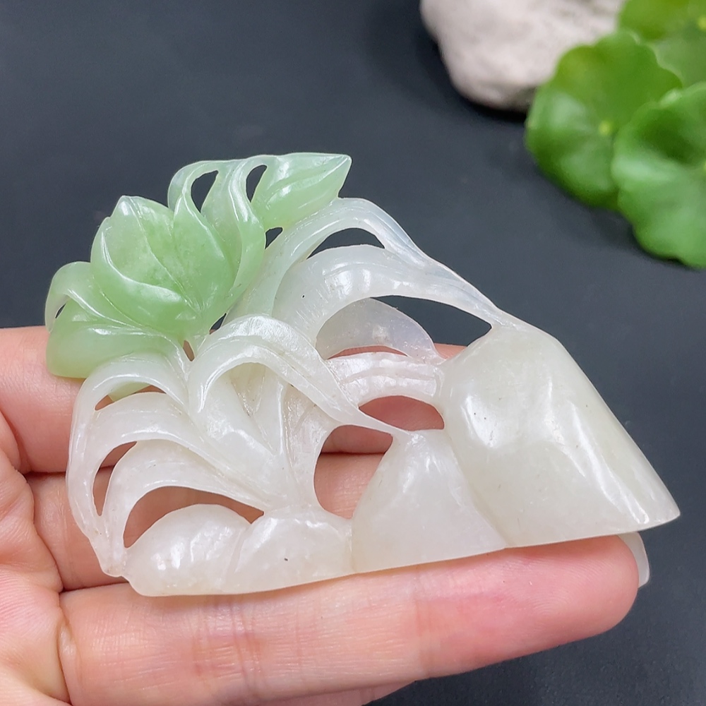 H19153786 Hetian Jade Pendant, color origin undetermined, total weight approx. 36.5g
