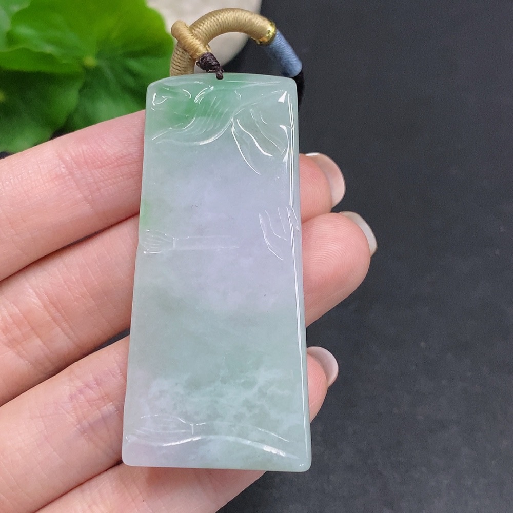 F34060633 Jadeite Soaring Dragon Pendant