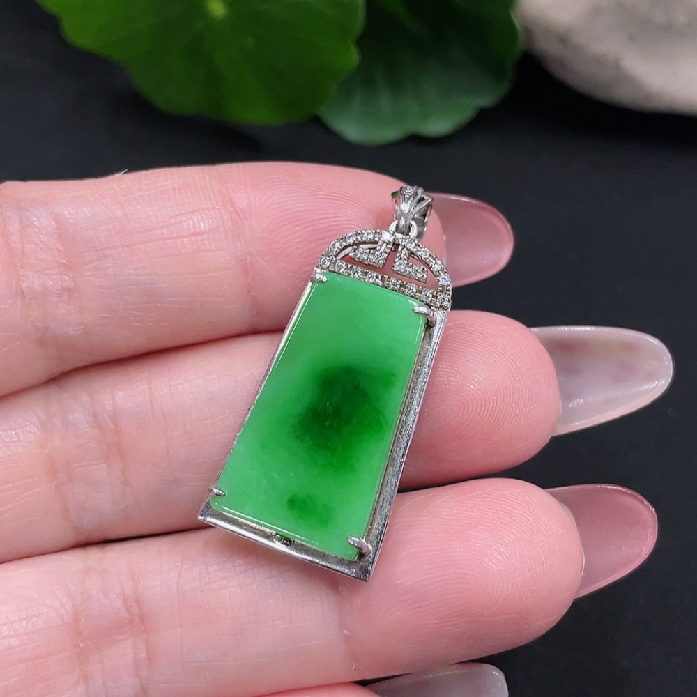 F34032697 Jadeite Inlaid Pendant Total Weight Approx. 3.6g (Non-gold Inlaid)