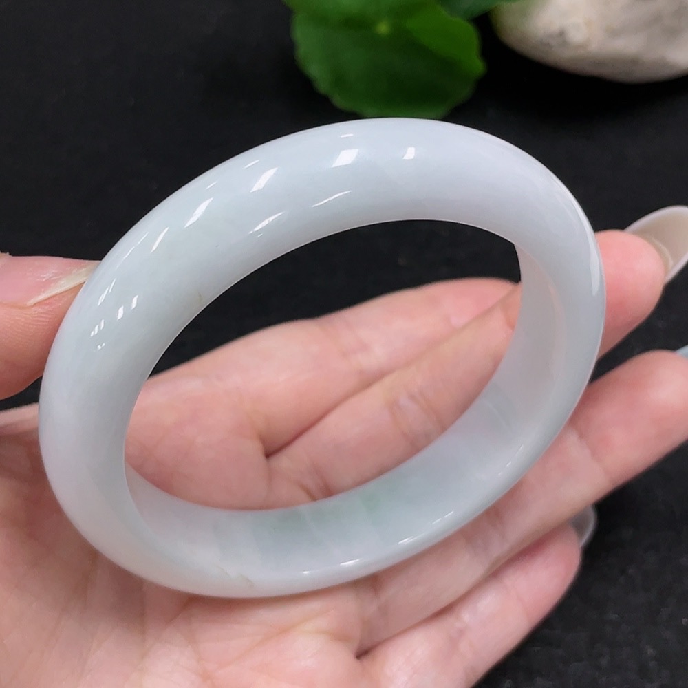 F33898562 Jadeite Round Bangle Size 56.2 Total Weight Approx.57.11g