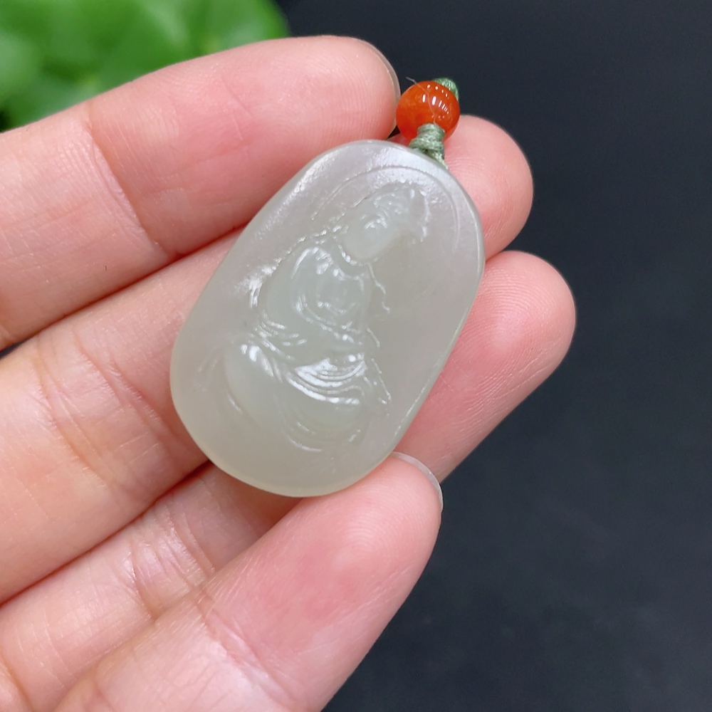 H34072413 Hetian Jade Pendant Guanyin Total Weight (including rope) 7g