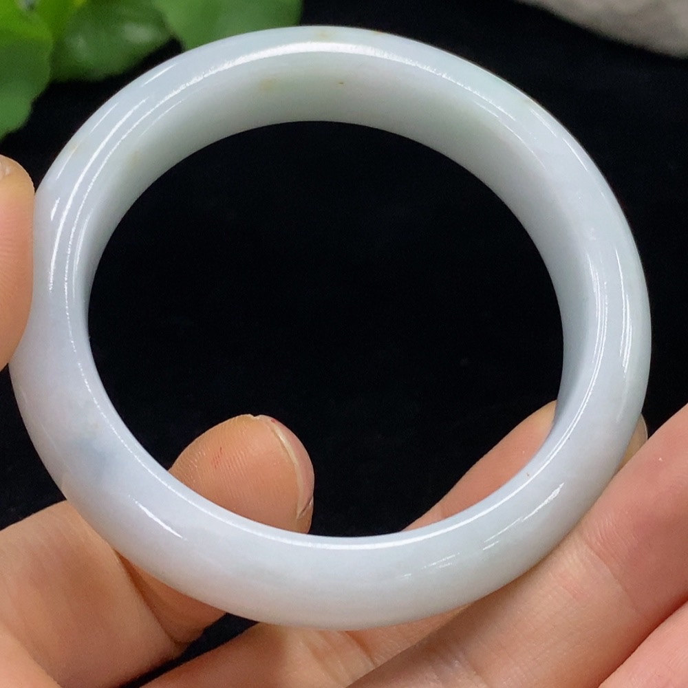 F30560247 Jadeite Round Bangle 51.1 Circumference Total Weight Approx. 51.61g