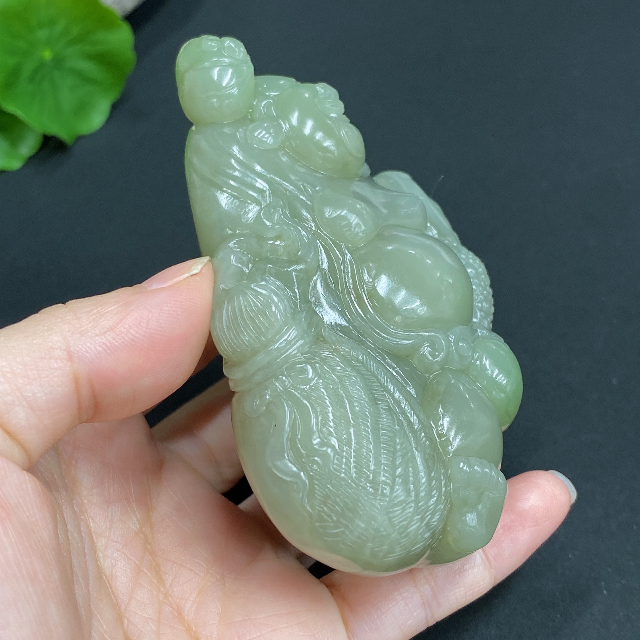 H21355876 Hetian Jade Handheld Piece Buddha Approx. 197.6g