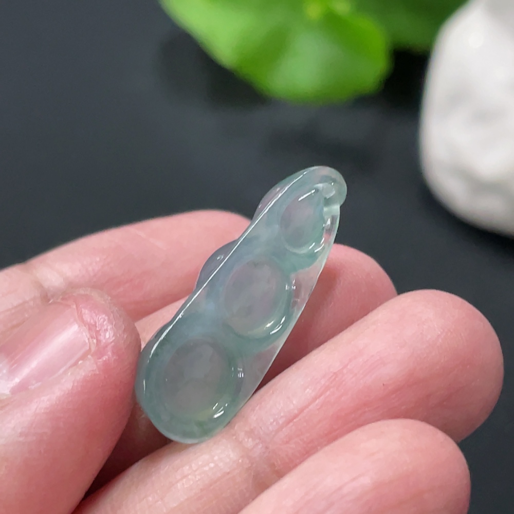 F34019547 Jadeite Fu Dou Pendant Total Weight About 3.2g