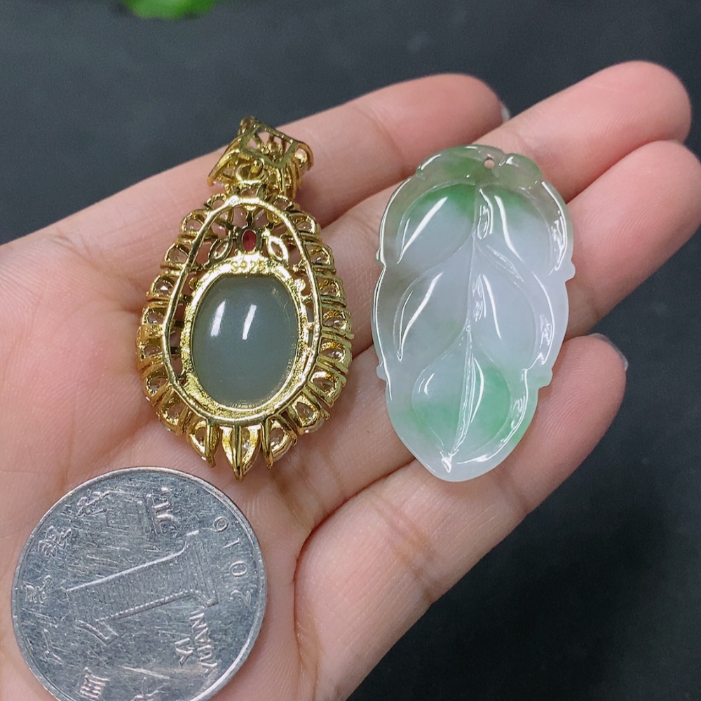 F20292706 Jadeite Pendant Non-gold Inlaid