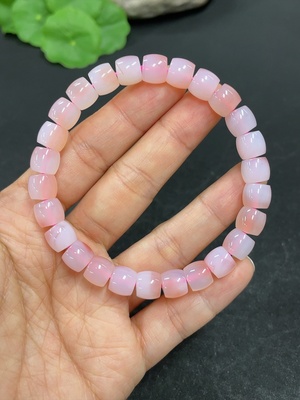 H42953520 盐源玛瑙手串   卡7.8mm左右   货品总重约21.3g