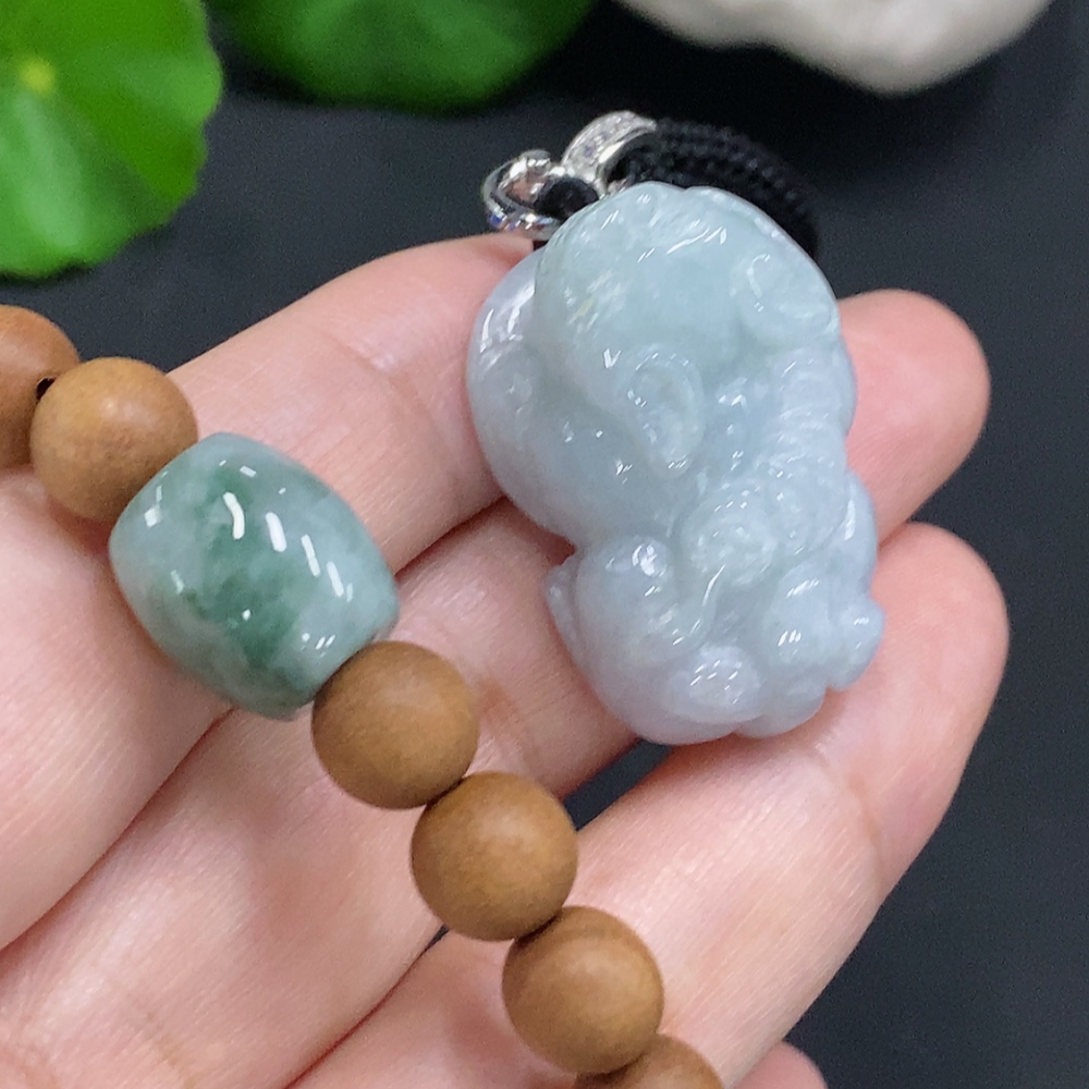F30569839 Jadeite Pendant and Bracelet Sell as a Lot Non-Gold Inlaid