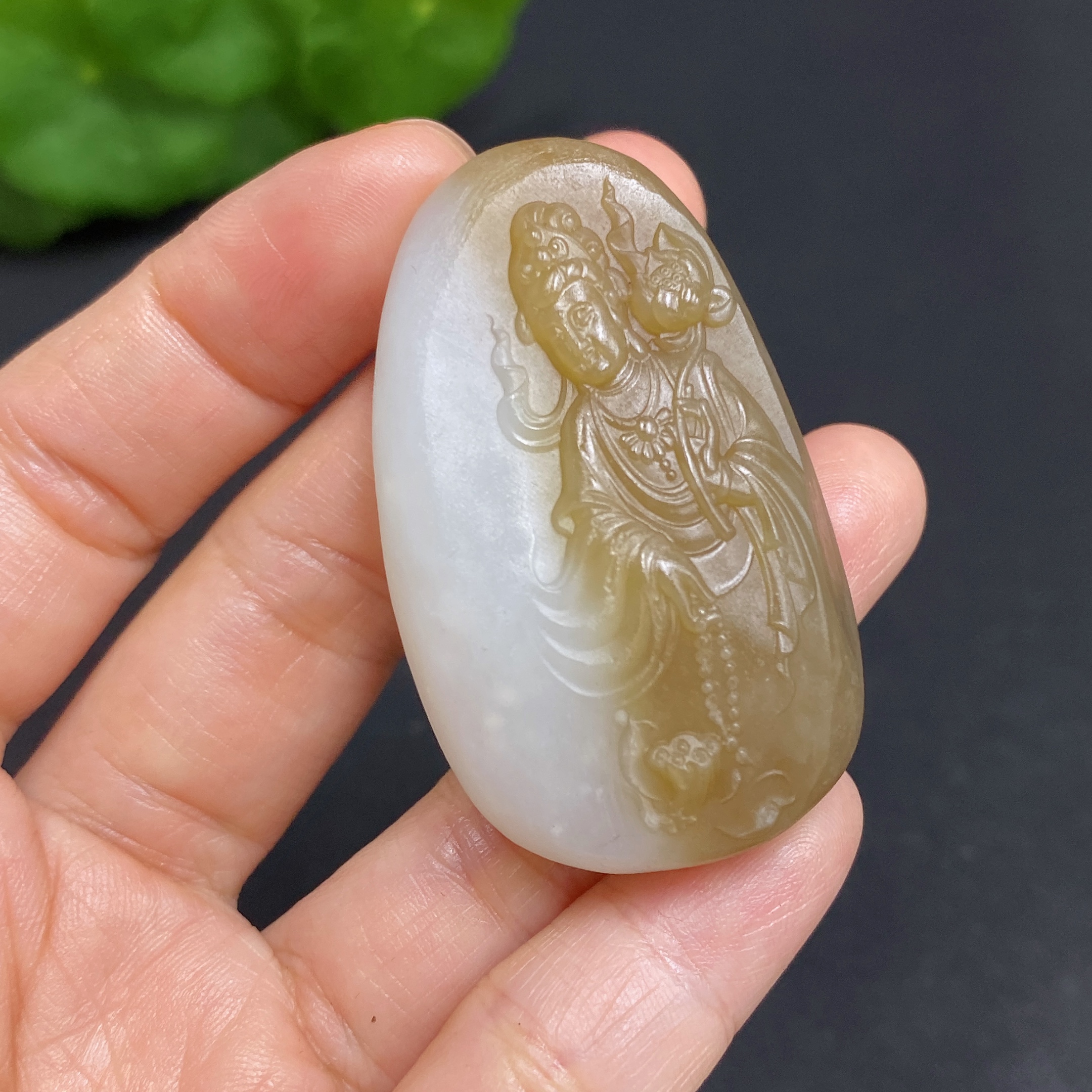 H30466246 Hetian Jade Pendant Guanyin Total Weight Approx. 33.1g