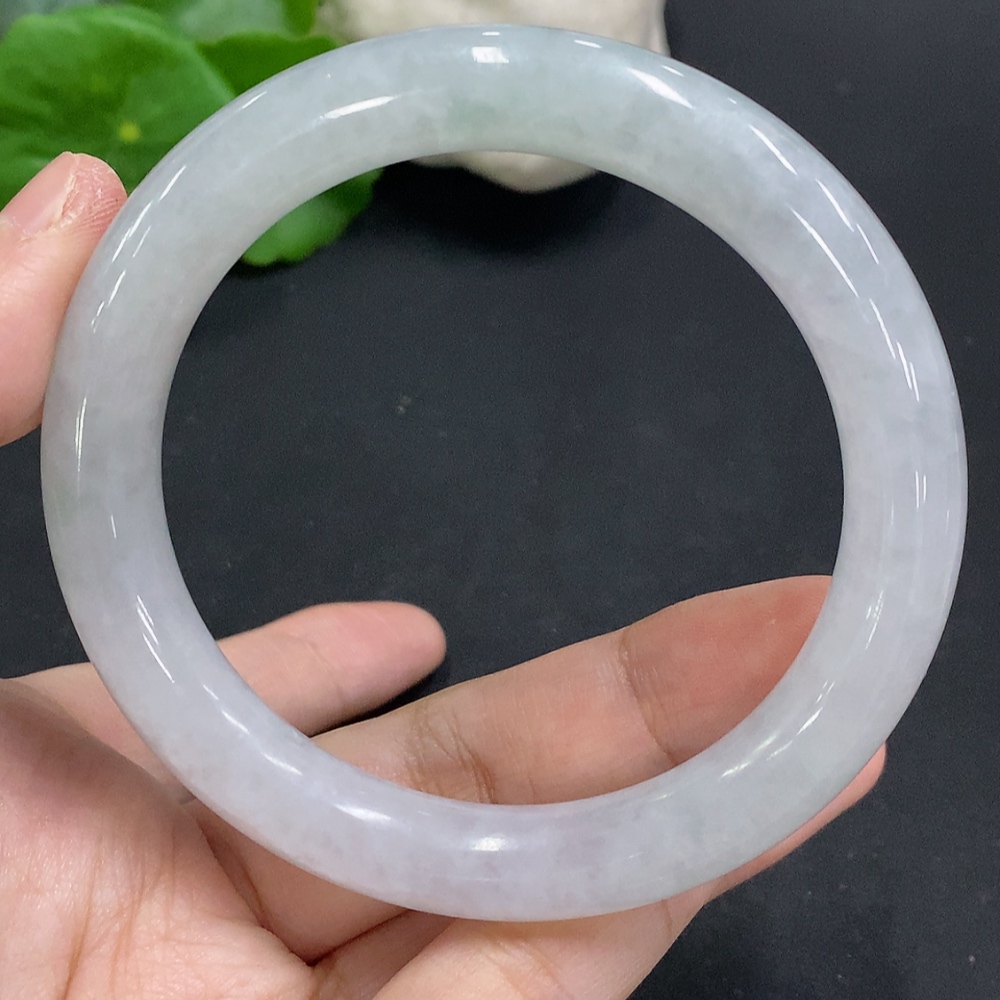 F34050579 Jadeite Round Bangle Size 59.3 Total Weight Approx. 60.4g