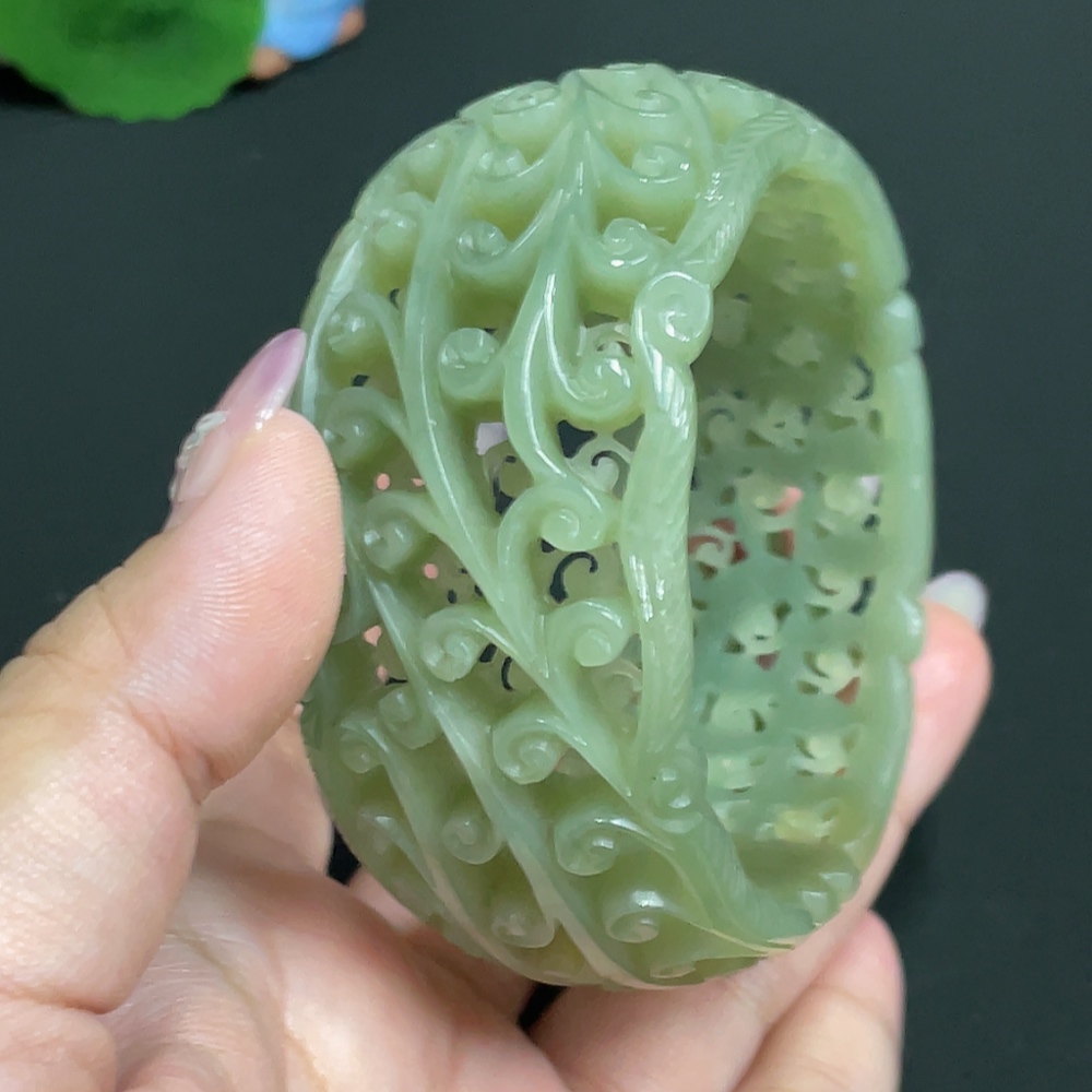 H33881932 Hetian Jade Carved Flower Bracelet Size 63.2 Total Weight Approx. 89.6g