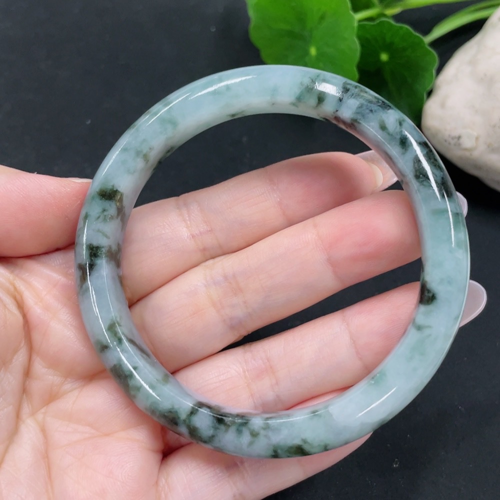 F31675896 Jadeite Circle Bracelet