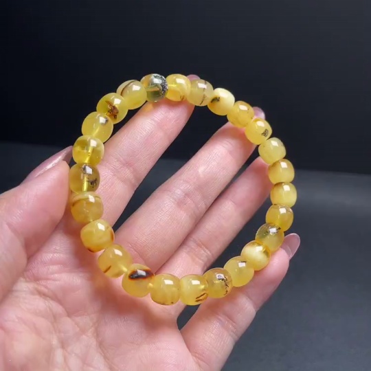 C29340471 Amber Beeswax Bracelet, Approx. 8.5mm, Total Weight Approx. 9.72g