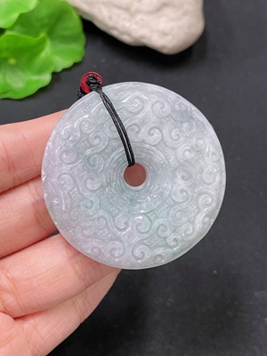 F35105377 Jadeite Pendant Peace Knot with Non-A Beads and Cord Total Weight Approx. 54.85g