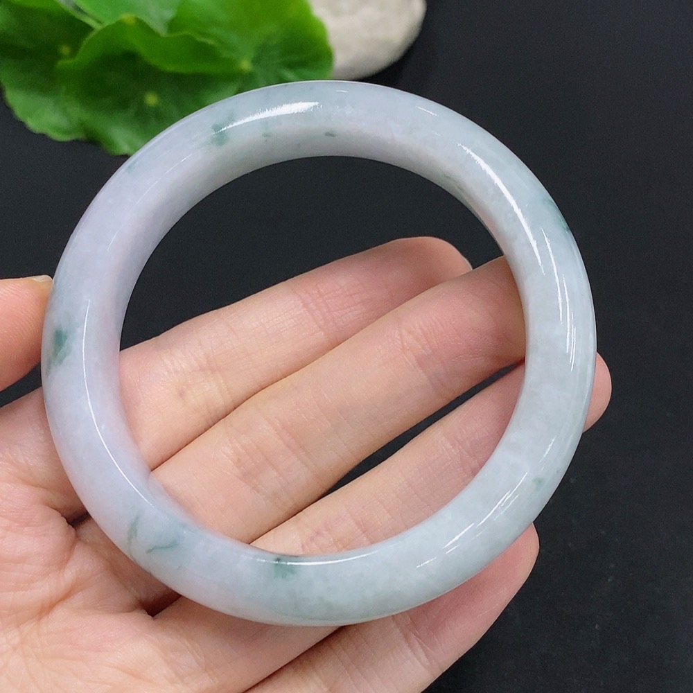 F32757873 Jadeite Round Bangle Total Weight About 70g Size 56