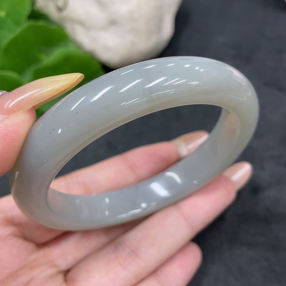 H32823555 Hetian Jade Round Bracelet Size 57.1 Total Weight Approx.54.6g