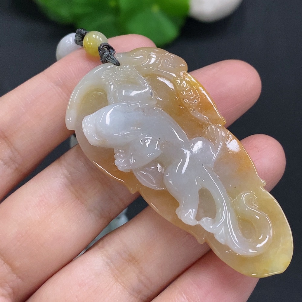 F24832700 color origin undetermined, with non-A grade matching beads