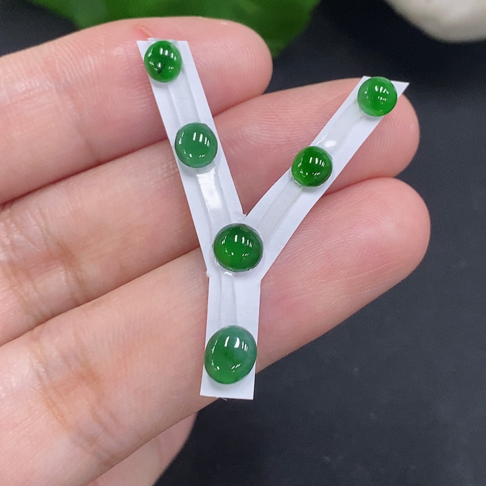 F32800600 Jadeite Cabochon