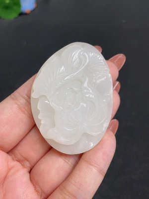 H34011574 Hetian Jade Pendant - Flourishing Prosperity - Total Weight Approx. 49.7g