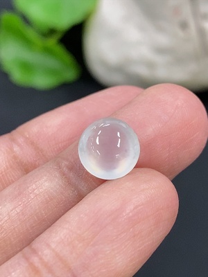 F42973913 翡翠蛋面 货品总重约0.56g