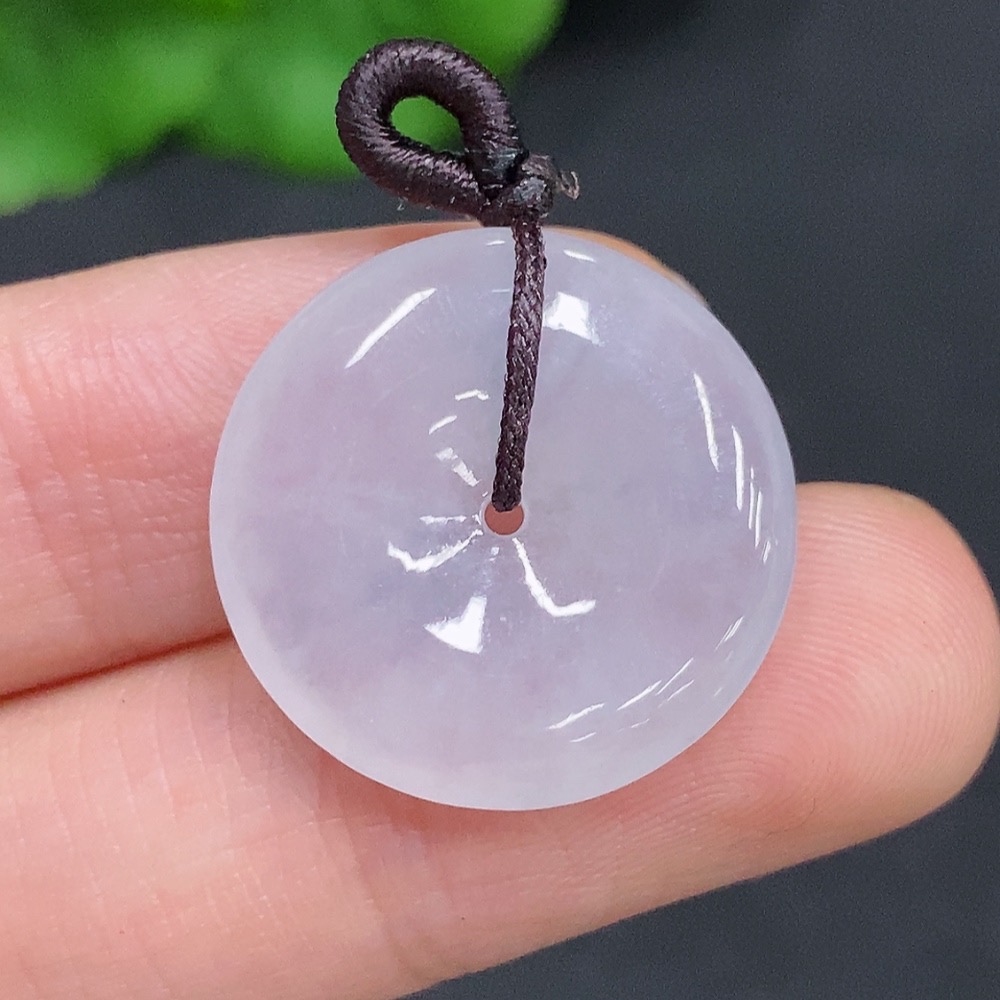 F32756344 JadeitePeace Knot Pendant