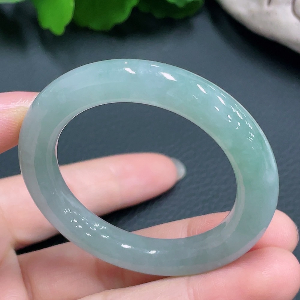 F23627333 Jadeite Donut Pendant Total Weight 24.690g