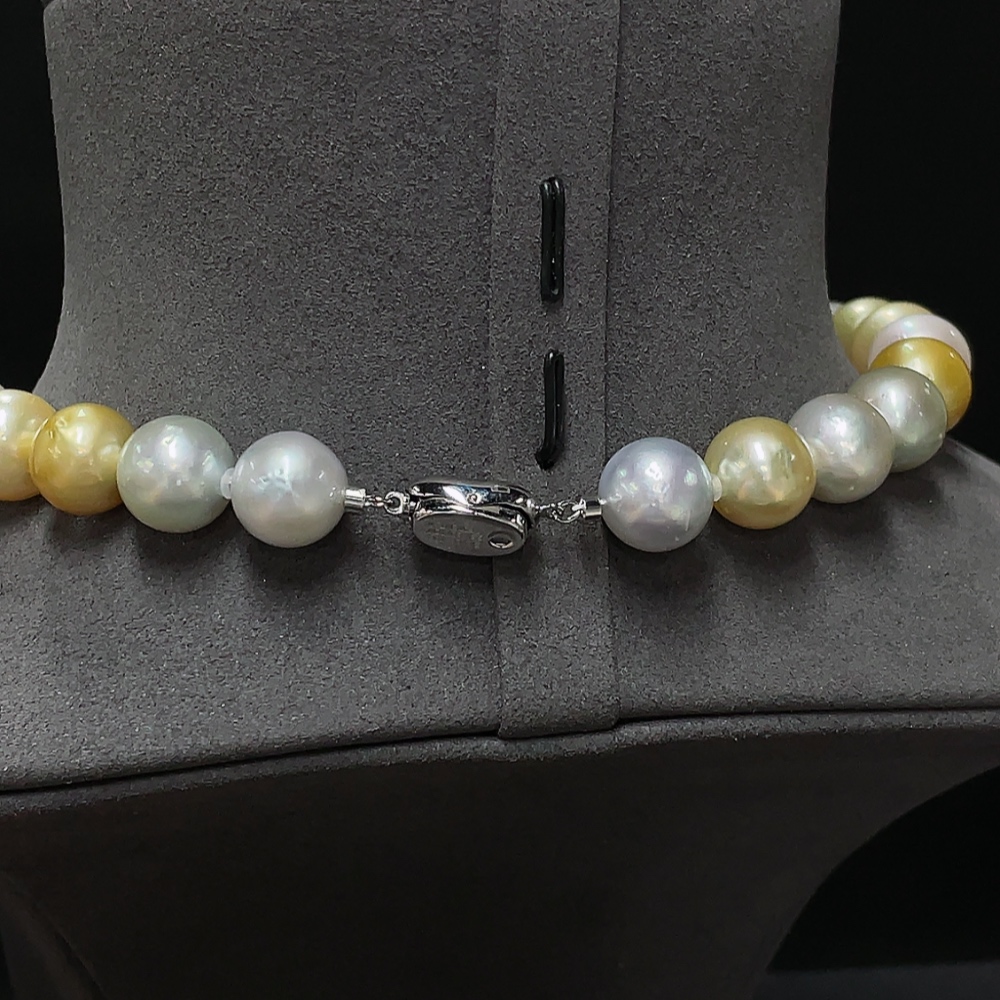 C31577859 Seawater Pearl Necklace Color Origin Undetermined Non-Gold Total Weight Approximately 112.71g Size About 12.2-15.3mm