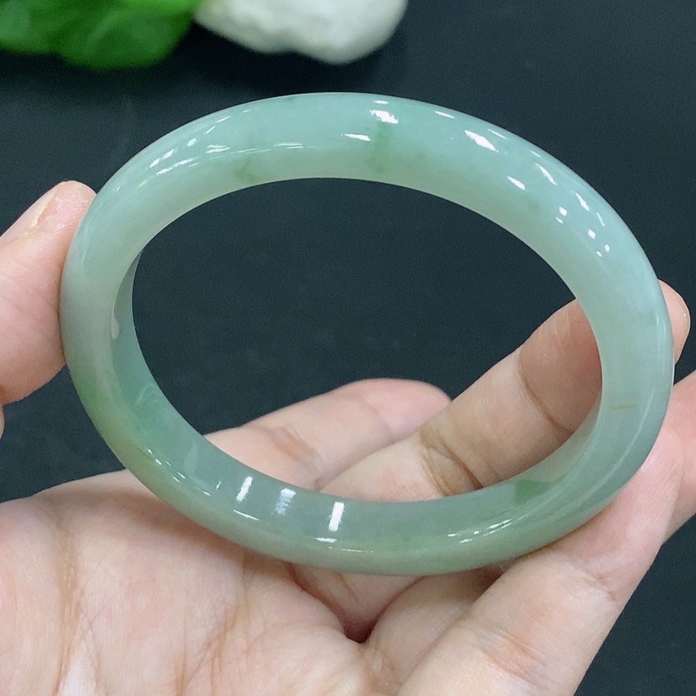 F24811664 Jadeite Imperial Concise Bangle Size 57/49.8 Total Weight Approx. 37.3g