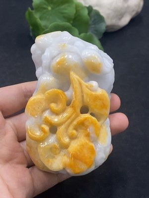 F30498567 Jadeite Pi Xiu Ornament, Total Weight Approx. 314.93g, Color Origin Undetermined