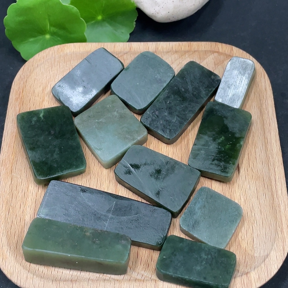 H32706282 Hetian Jade Pendant Plain Pendant Total Weight About 171.7g