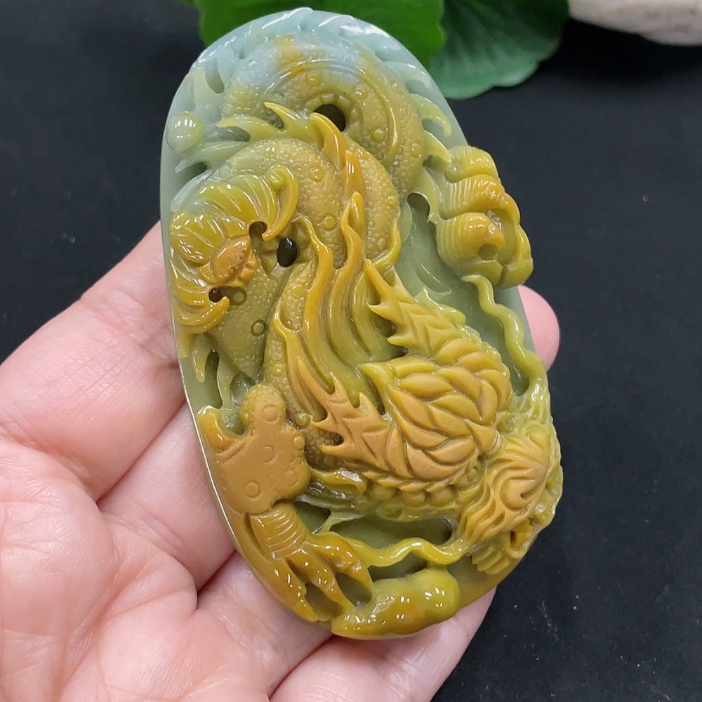 F29420076 Jadeite Dragon Pendant Total Weight Approx. 80.2g