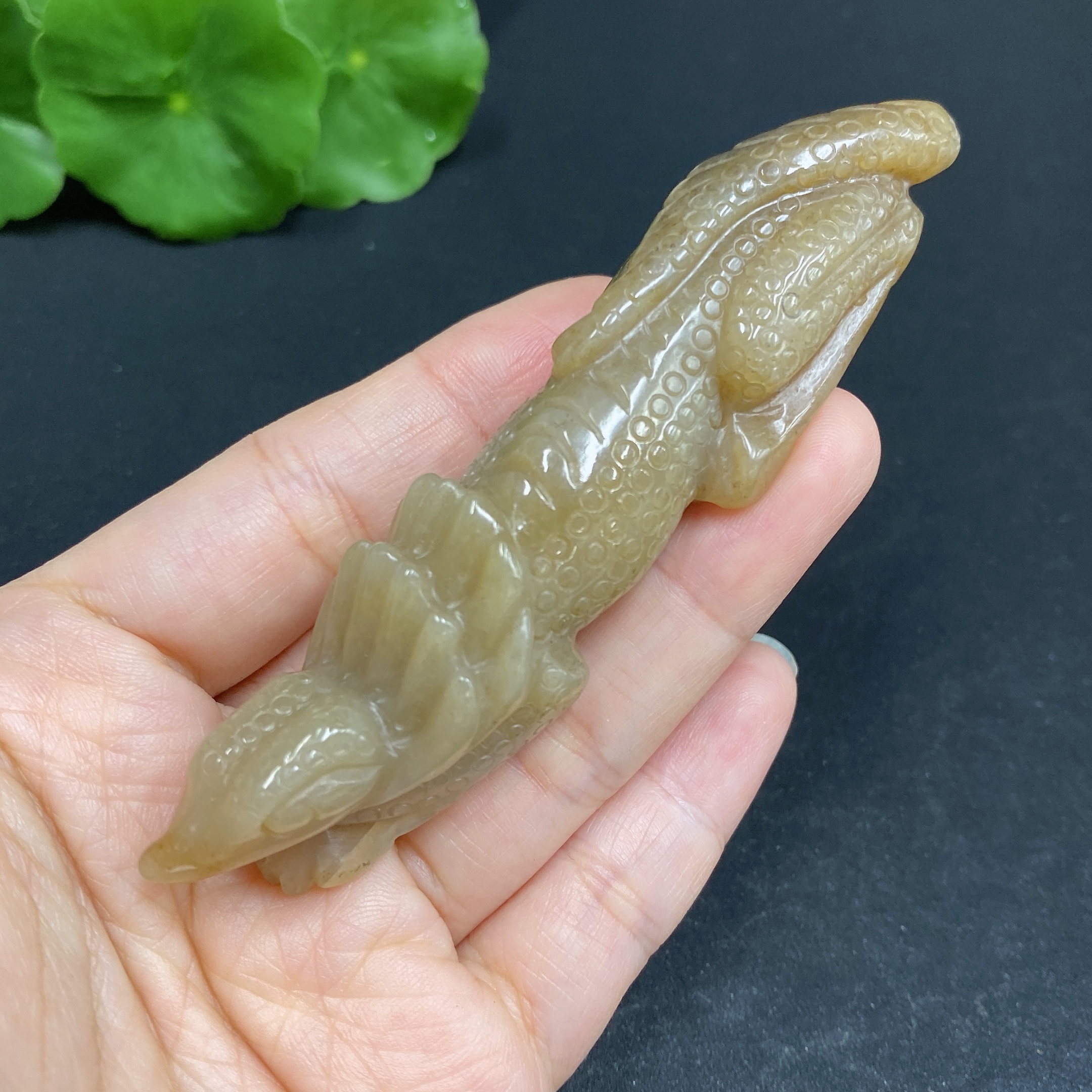 H31668325 Hetian Jade Pendant Lizard Total Weight Approx. 46.1g