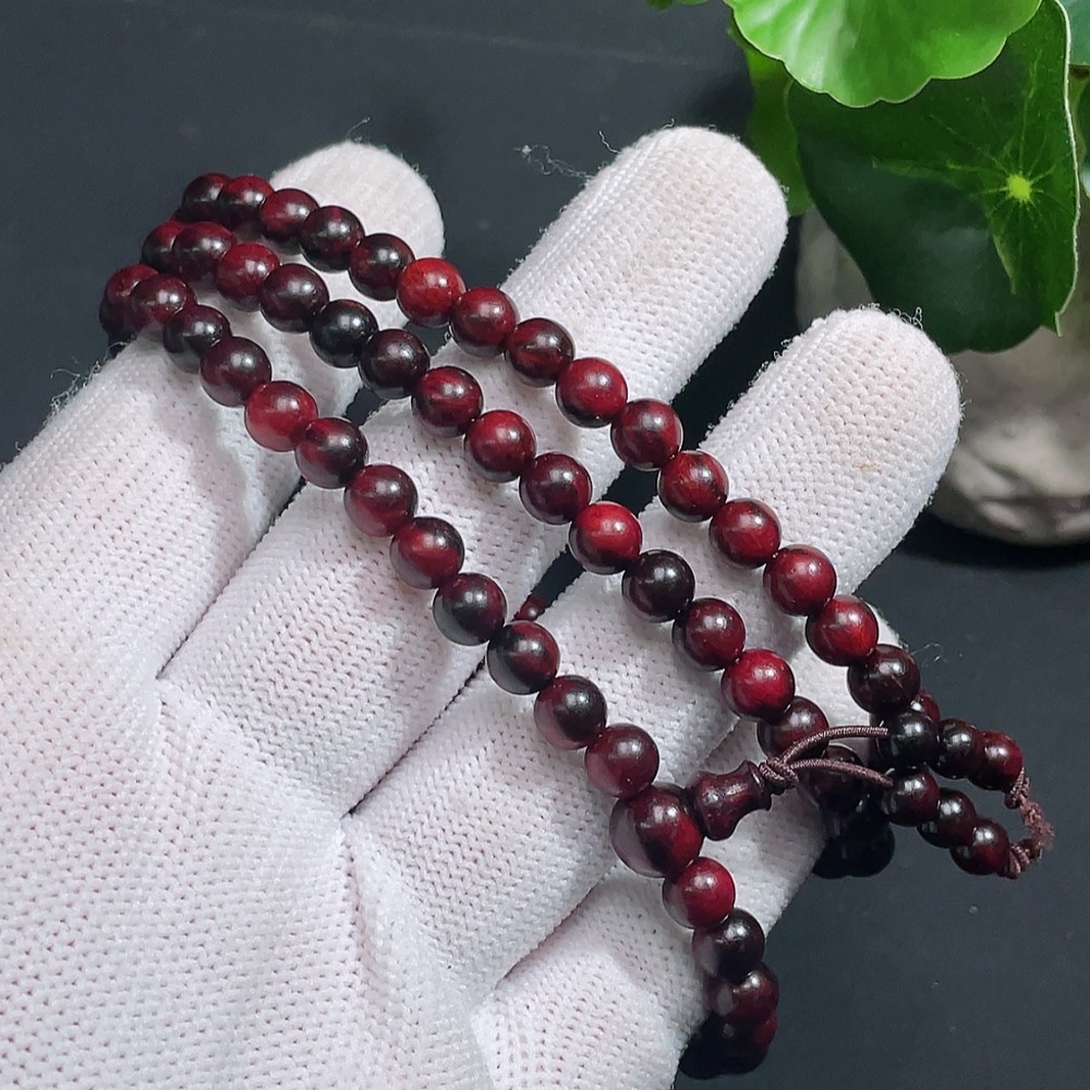 W33854848 Small-Leaf Sandalwood Long Strand, Total Weight Approx. 16.59g, Bead Size ~6.1mm